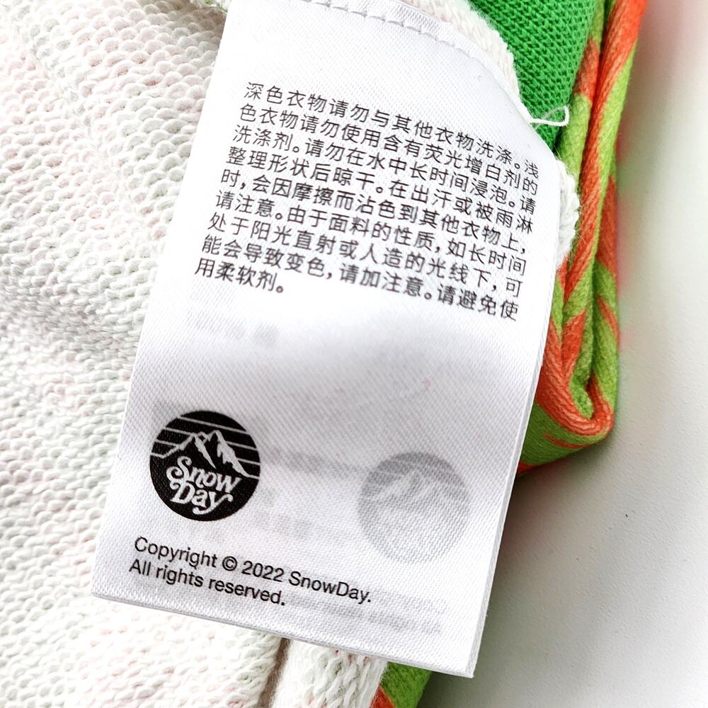 NWT! SNOWDAY HOODIE SIZE MEDIUM - Picture 13 of 16